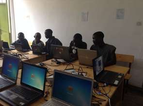 IT Class at the MindLeaps Center