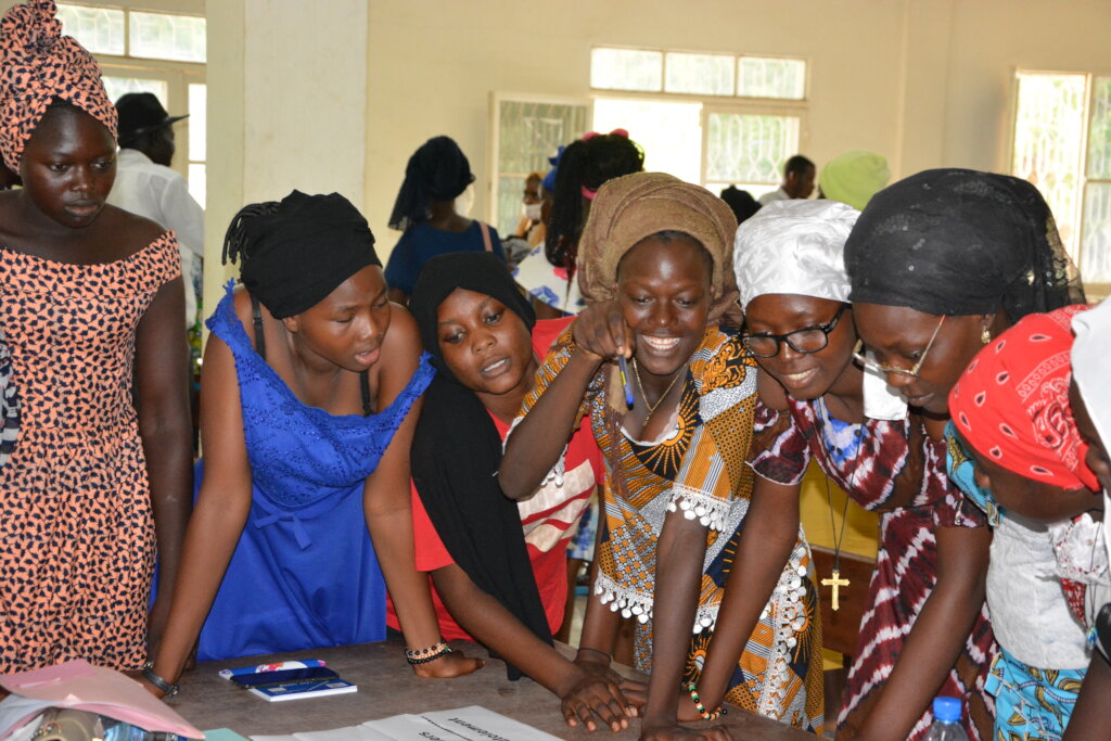 Life Skills and Peer Education for Chadian Youth