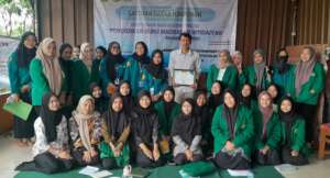 Laila - Back row no. 9 from left