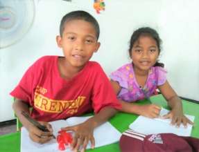 Students work together on homework