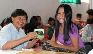 Rifa Receives Her Solar Light