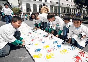 Giant Canvas in the "Plaza Grande", Ecuador