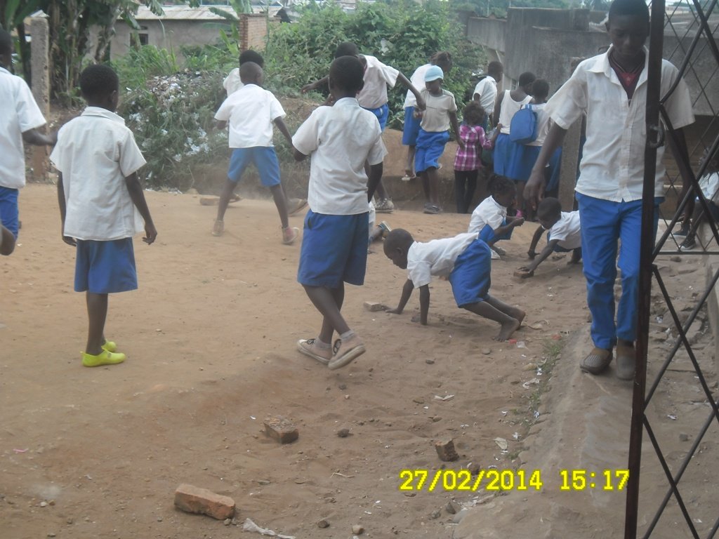 Help Refugee Children In Burundi Attend School