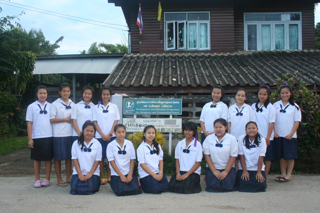 Safe Shelter & Education for 15 Girls in Thailand