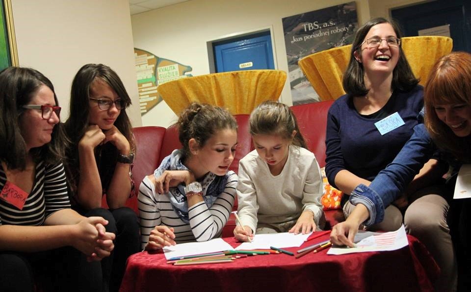 Weekend meeting for grieving families