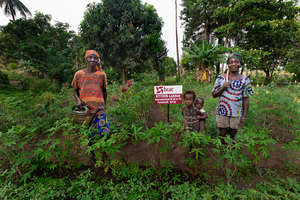 Sallay Mansaray and Tennah Kamara. Sierra Leone.