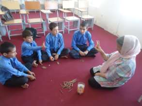 Parween Azimi, teaching session