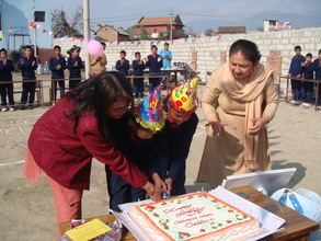Cutting the Cake (2009)