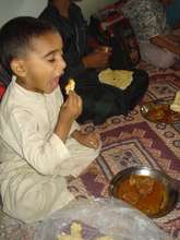 Lunch meals at the Gajjumatta School