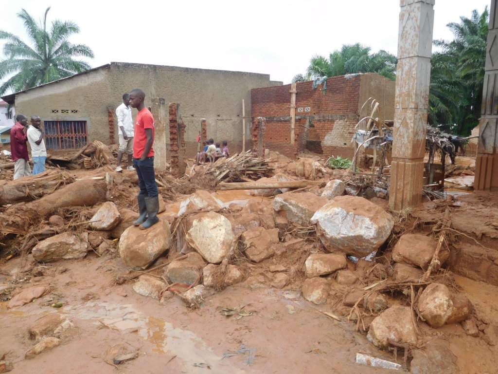 HELPING CARAMA  SURVIVORS OF FLOODING DISASTER