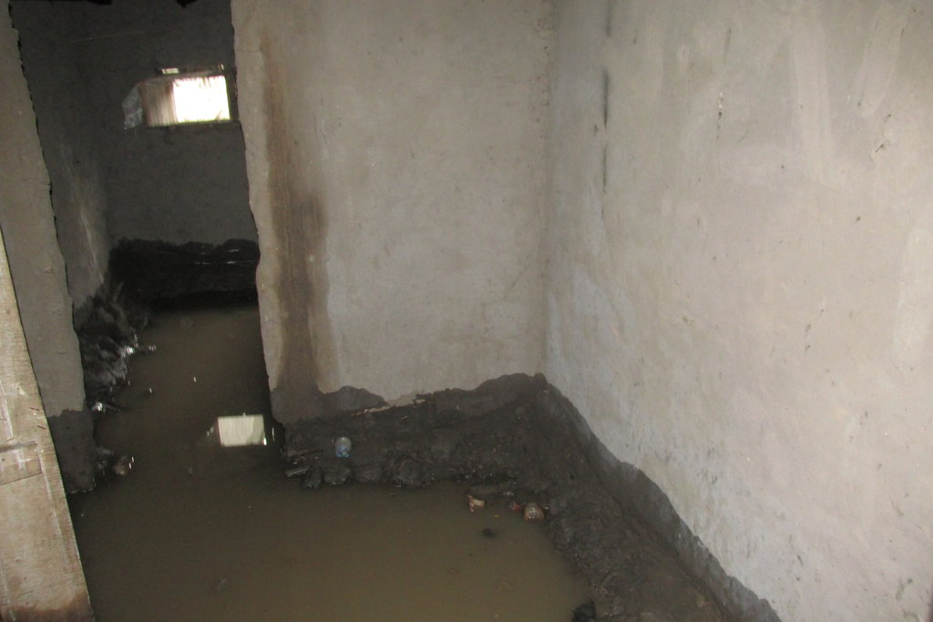 HELPING CARAMA  SURVIVORS OF FLOODING DISASTER