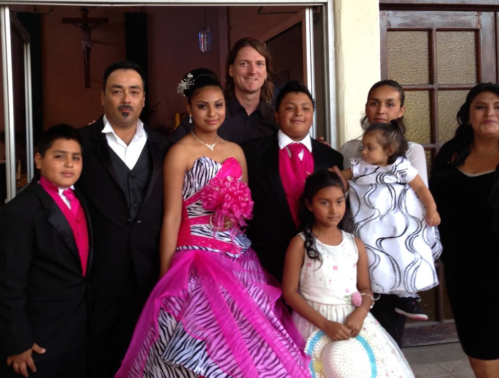 Jasmine with her entire family and Wayne