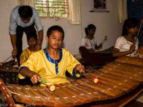 Pin Peat music lesson