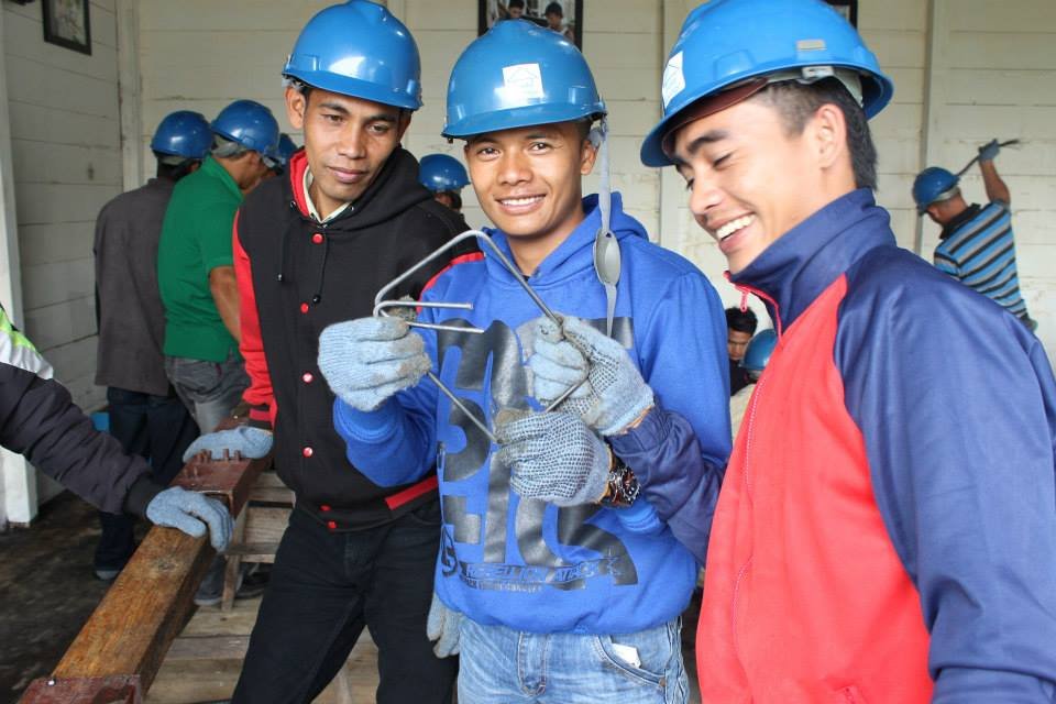 Protect 15 families from earthquakes in Indonesia