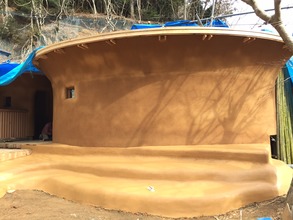Clay wall of outdoor bath