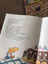 Taylor Bunko Picture Book with Translations
