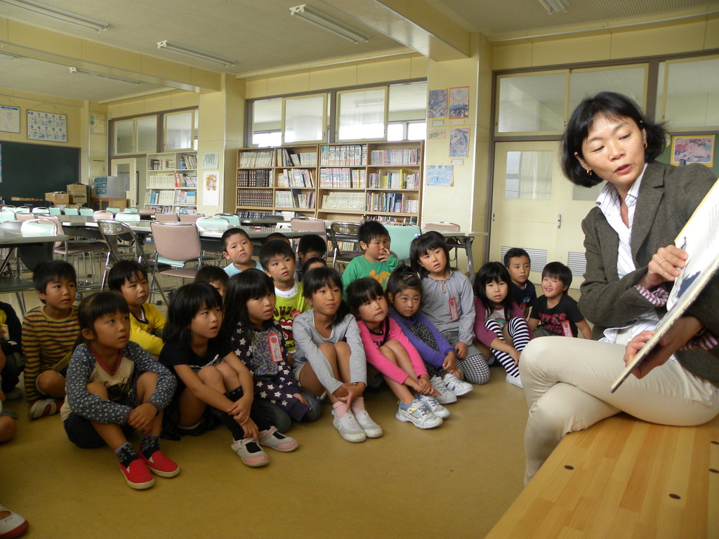 Taylor Bunko at Mangokuura E.S., Ishinomaki