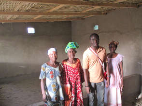 Cooperative members & CREATE! staff in Thieneba