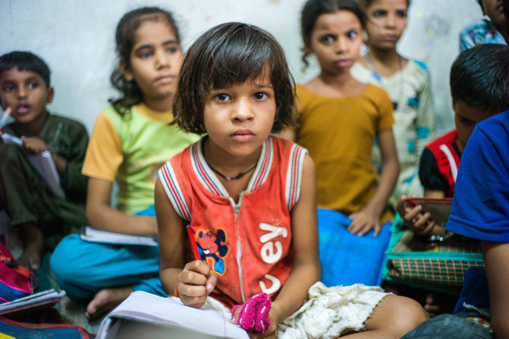 Educate 160 out of school slum children in India