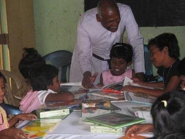 Building a library for orphans in Sri Lanka