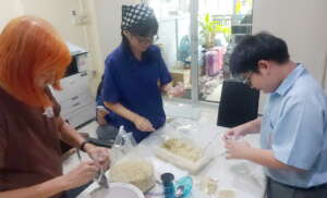 02 Producing the Thai snack