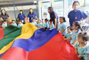 04 Lets make some waves