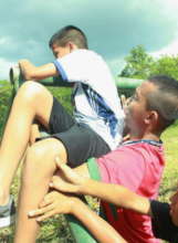 Makeur helping his teammate