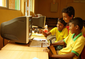 Kids learning computers