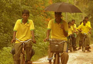 Cycling to Horizon Lanka