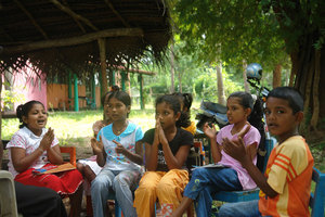 Some of the students who joined Horizon Lanka in January 2009