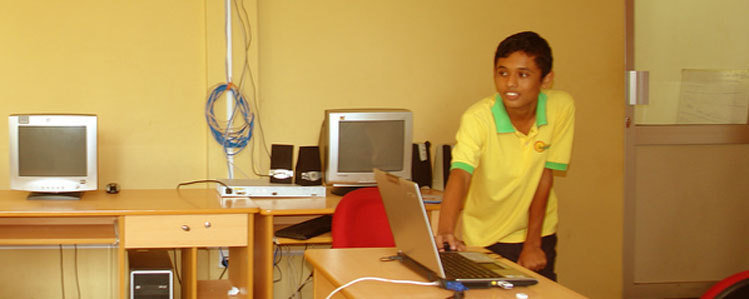Computer skills for 100 Sri Lankan students