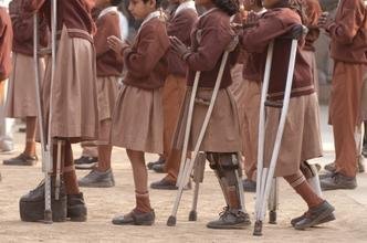 Stop the polio outbreak in India