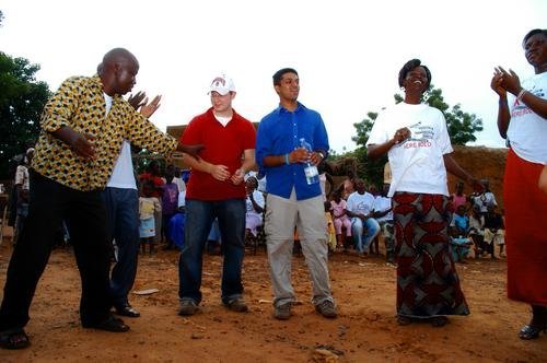 Here Bolo An HIV Peer Education Program