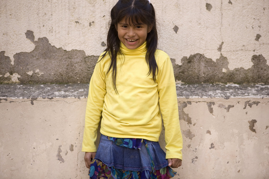 Support children at poverty risk in Spain