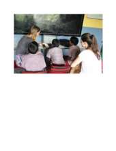 French girls Volunteering in school