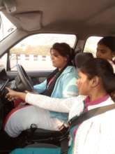 Instructor Lalita with north Delhi trainees