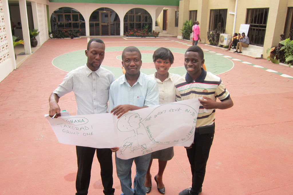 Help street-active youth in Ghana start businesses