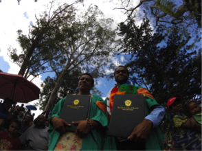 BRG-UOG Graduates with their awards