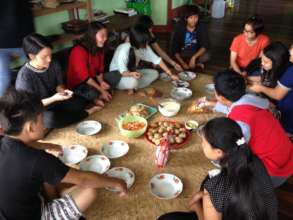 Experiential learning through shared meals