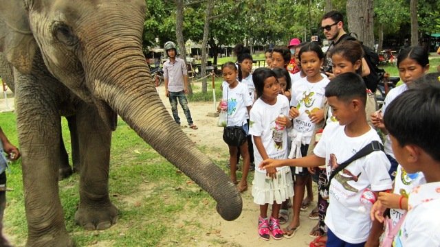 Help 75 Cambodian Children Protect Wildlife
