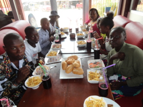 The trip to Tchop and Yamo fast food