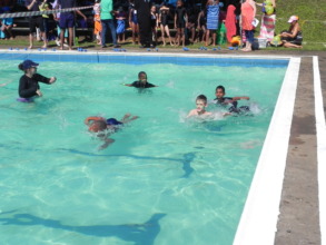 2017 Gala:  Pre-schoolers enjoying their race