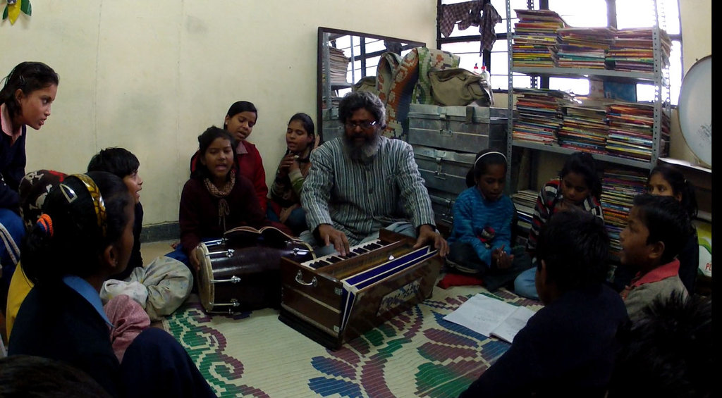 Street to School - Mainstreaming Street Children