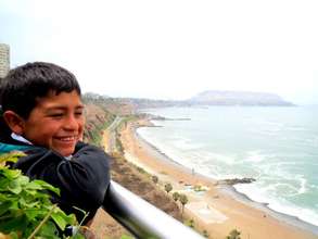 Rony meets the sea for the first time
