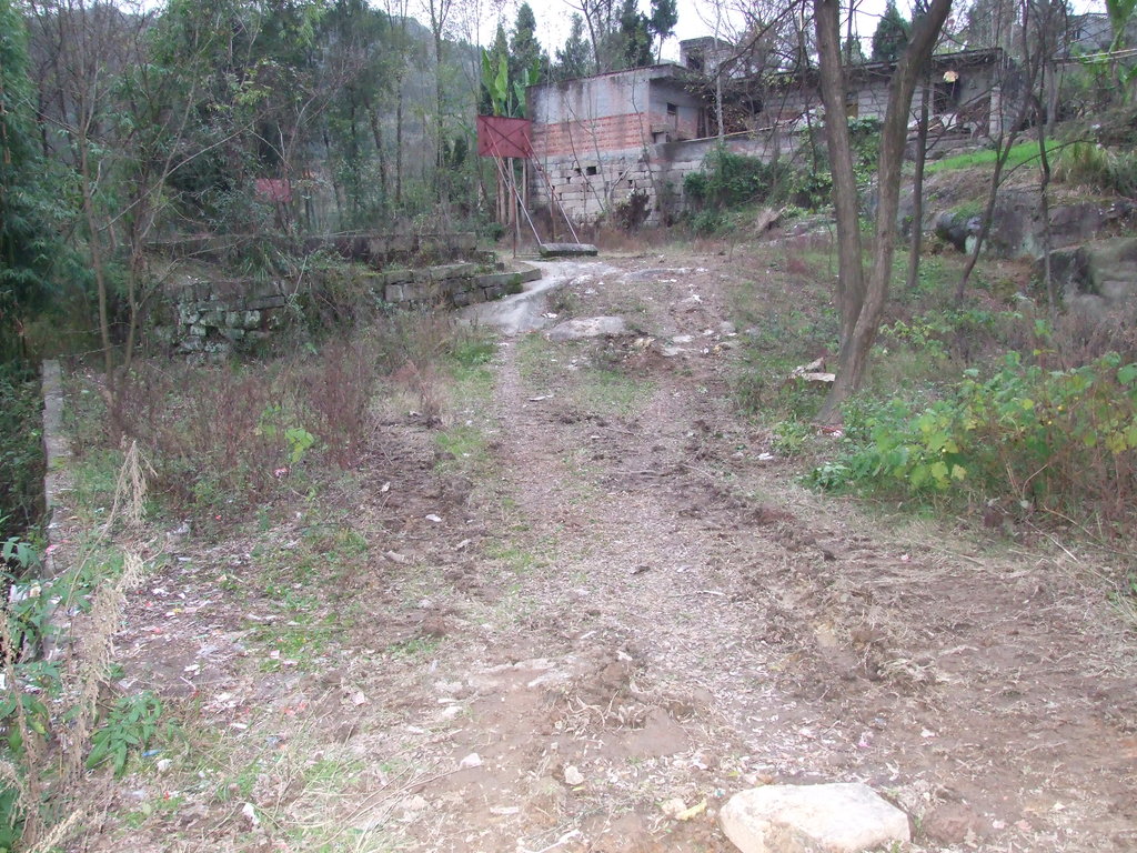 Provide a new school building for mountain village