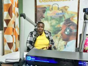 Gladys from HFAW at Radio Vuna (past event)