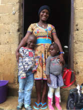 Proud mother of two and happy Aumazo student