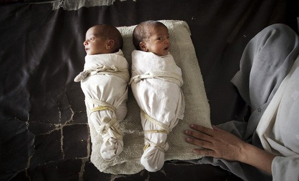 Help save 3000 underprivileged Mothers & Children