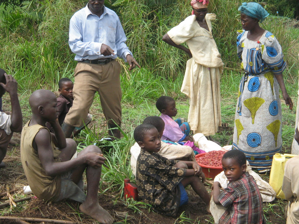 RESTORE HOPE TO 500 UGANDAN ORPHANS  (6-24 YEARS)