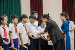 Dong Ha students receiving PeaceTrees Scholarships